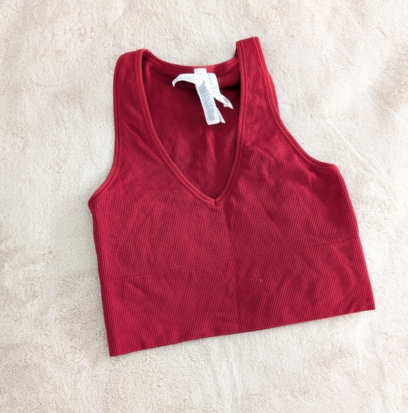 Athleta Tops - Athleta Deep Red V-Neck Crop Top